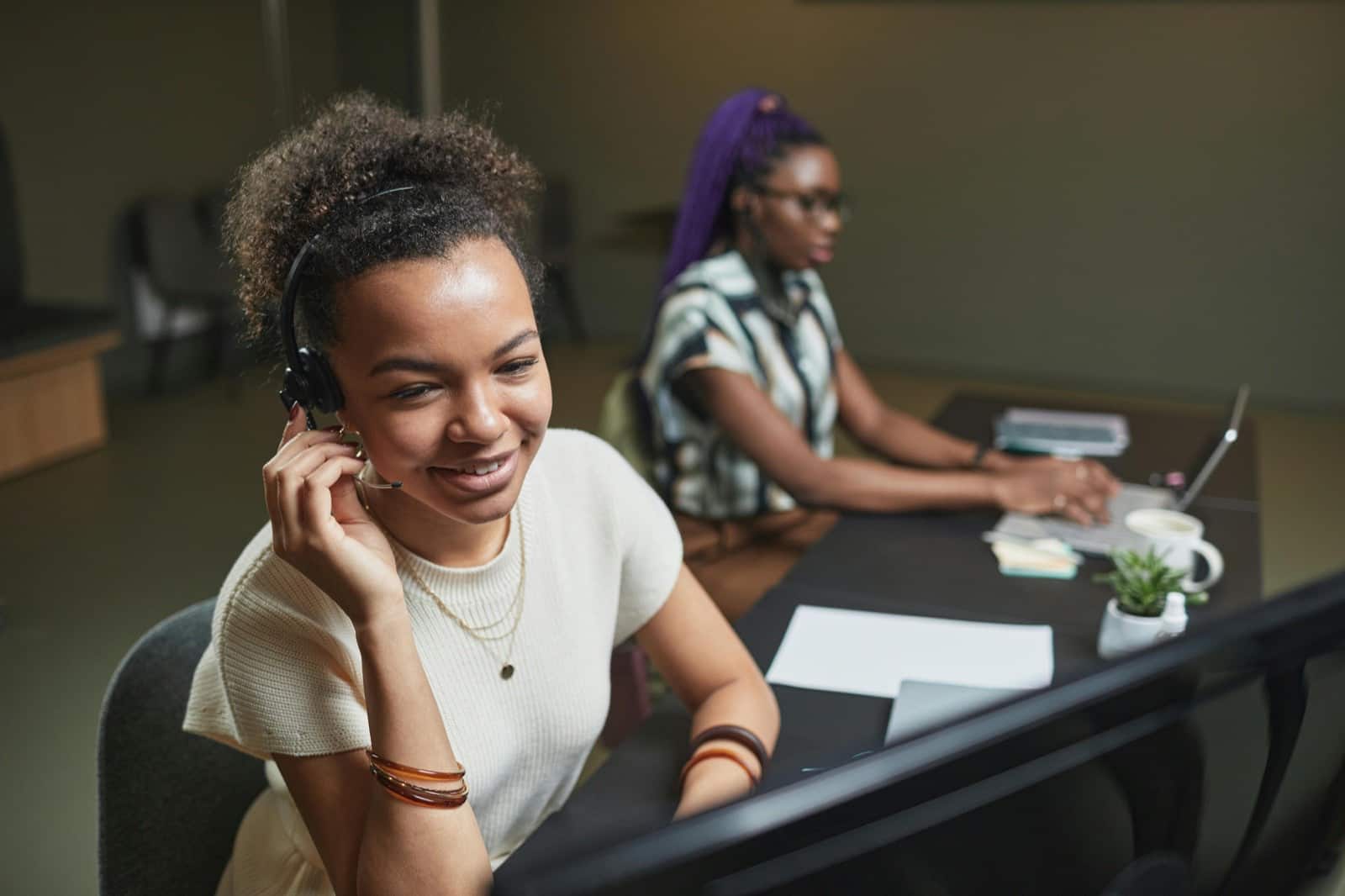 US-based BPO and call center agents supporting Tennessee businesses
